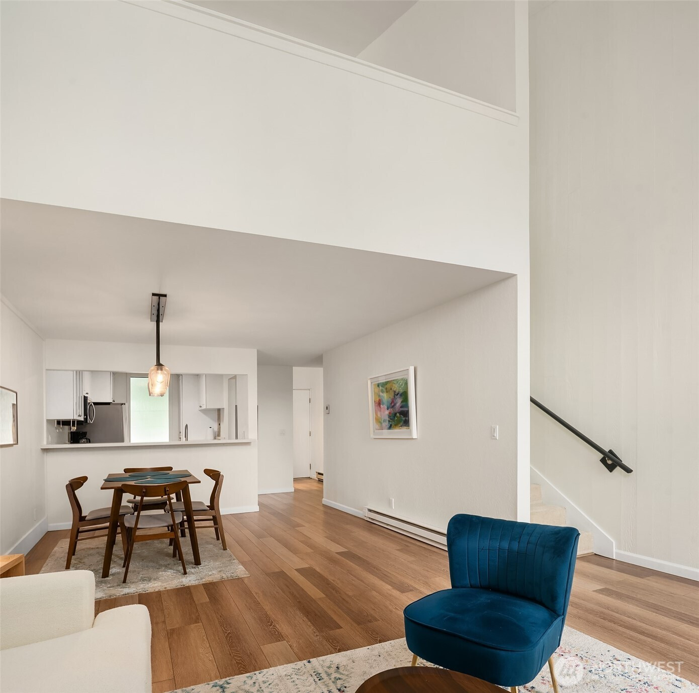 6582 137th Avenue NE, Redmond, WA 98052