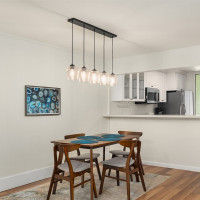 6582 137th Avenue NE, Redmond, WA 98052