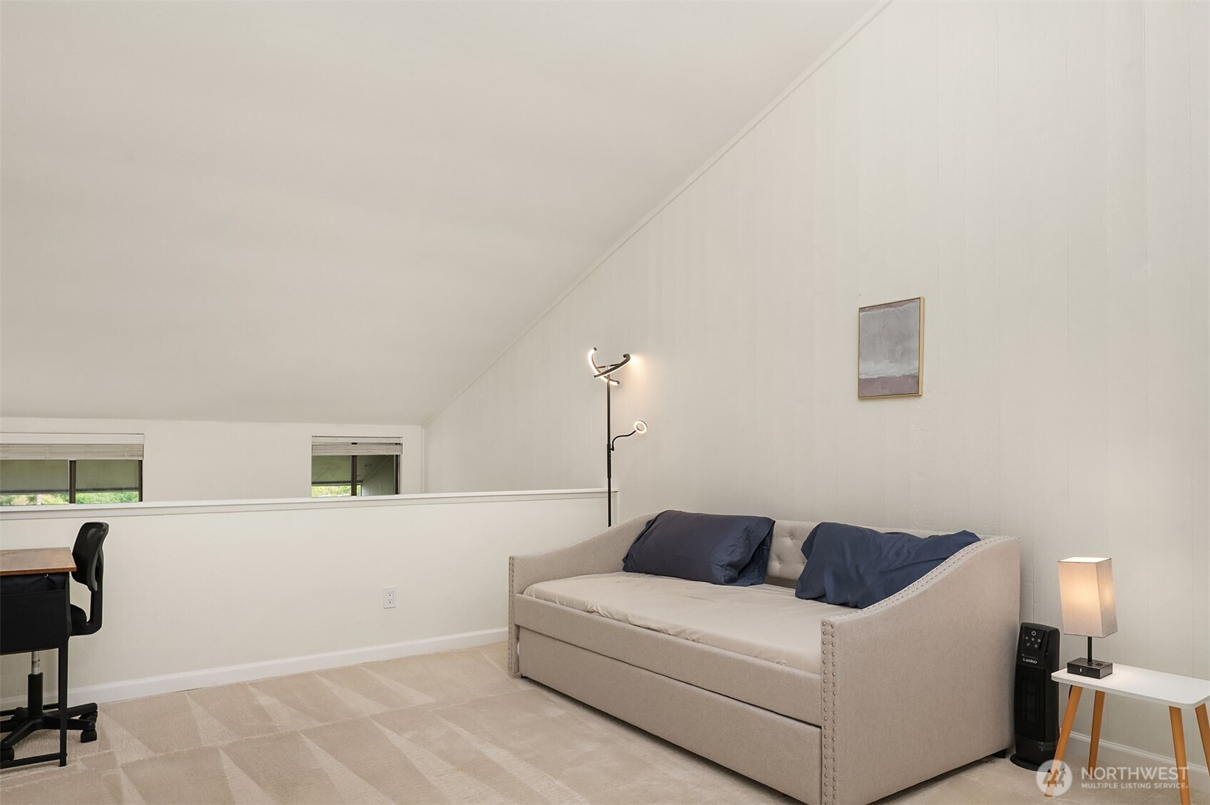 6582 137th Avenue NE, Redmond, WA 98052