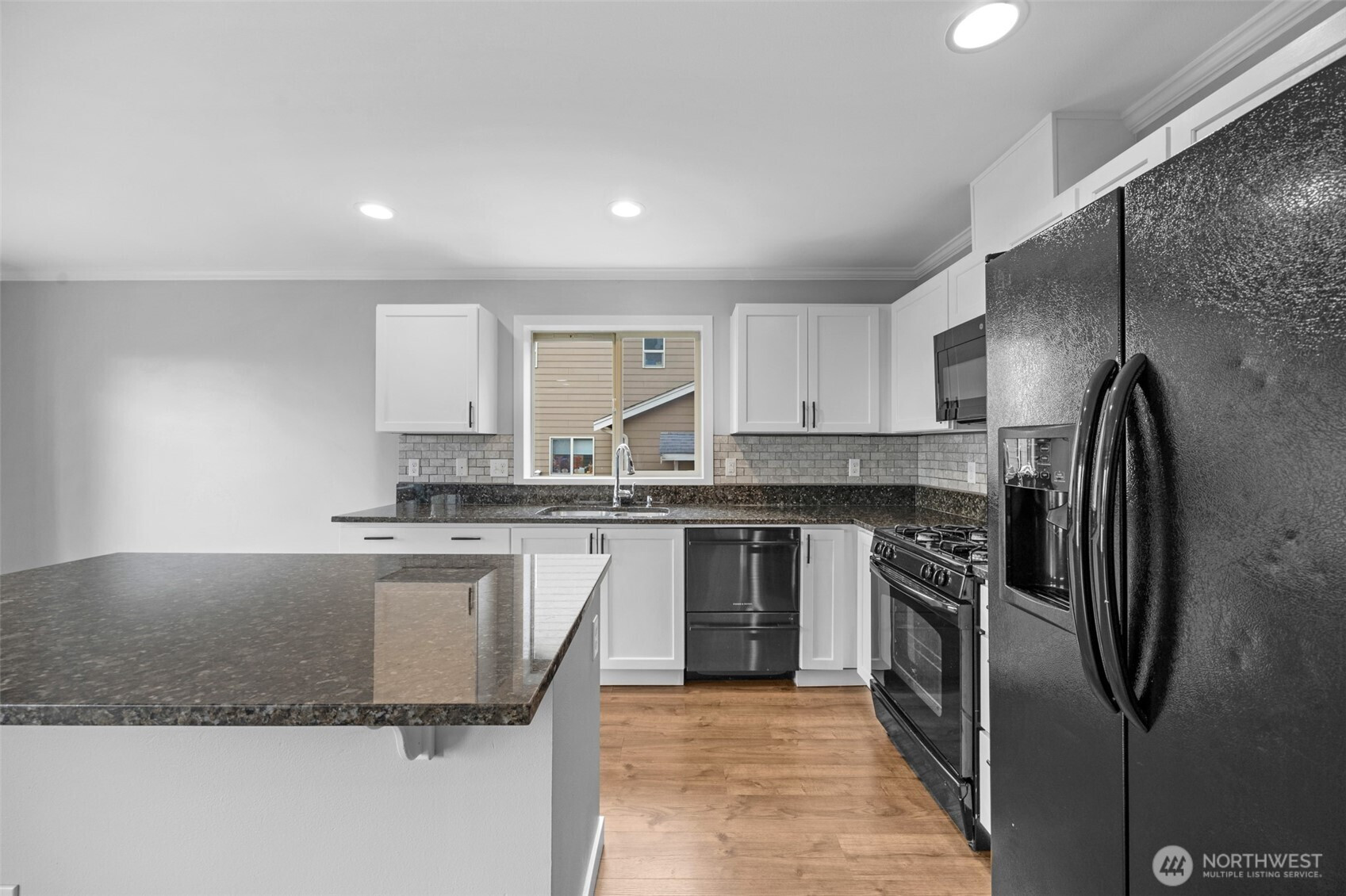 3914 82nd Avenue NE, Marysville, WA 98270