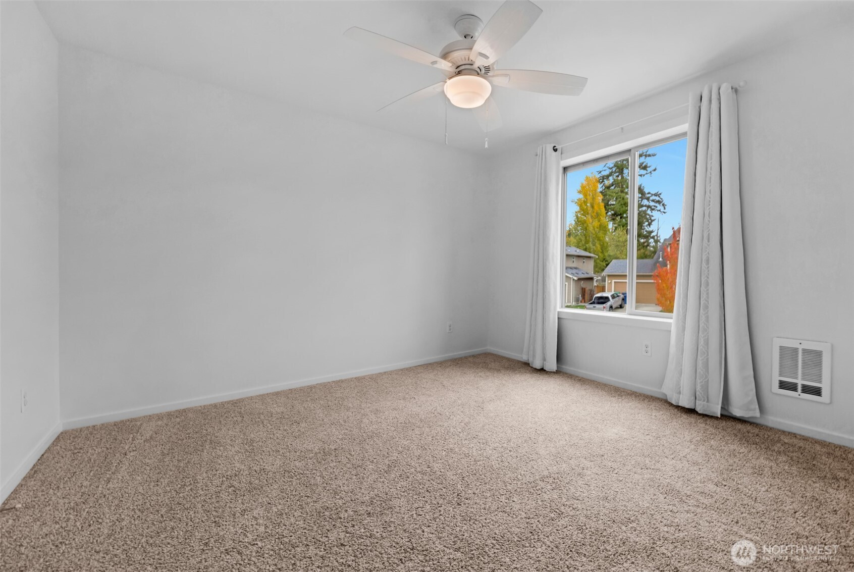 3914 82nd Avenue NE, Marysville, WA 98270