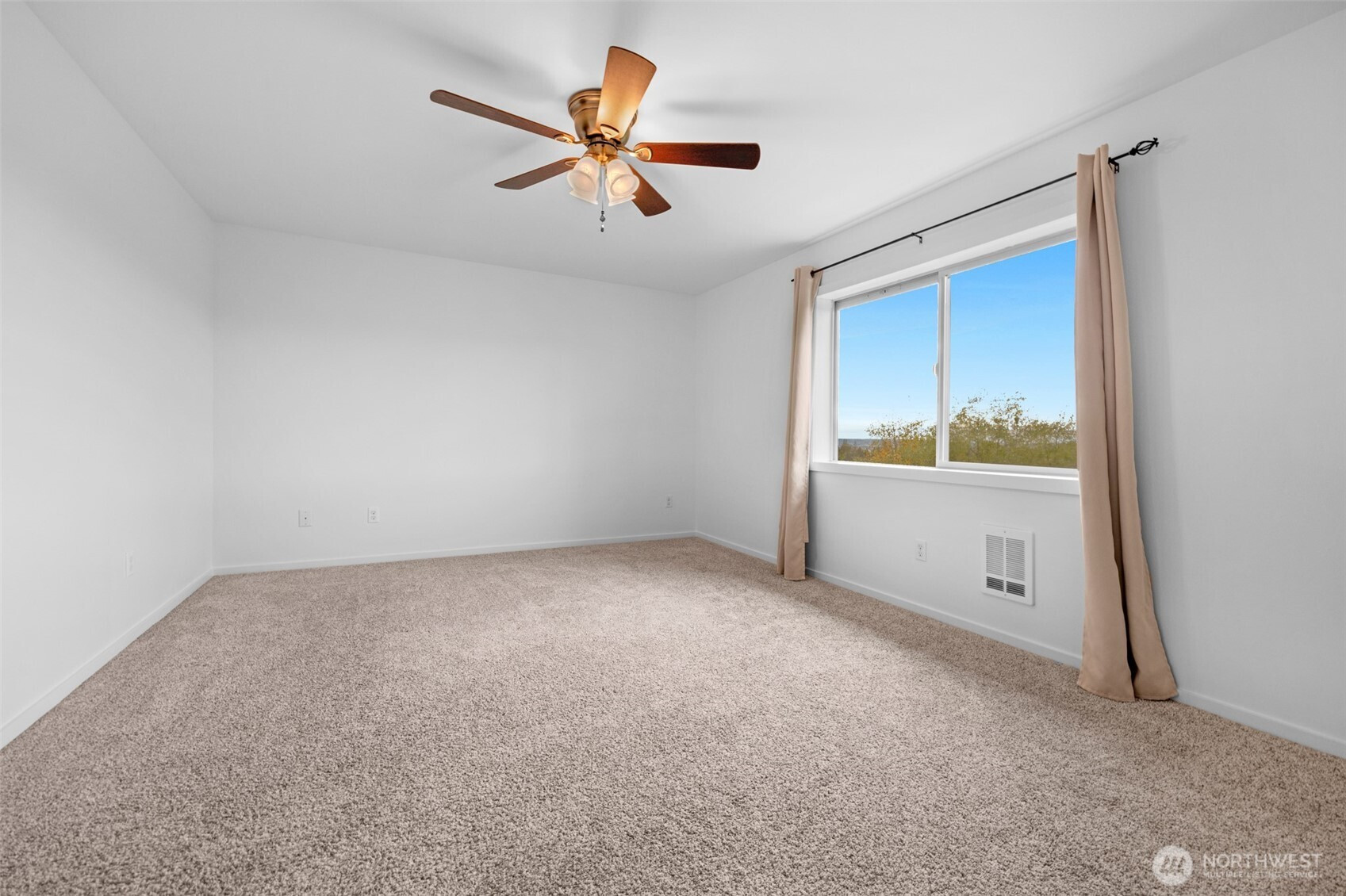 3914 82nd Avenue NE, Marysville, WA 98270