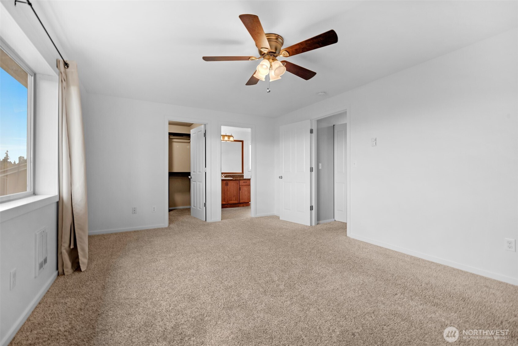 3914 82nd Avenue NE, Marysville, WA 98270