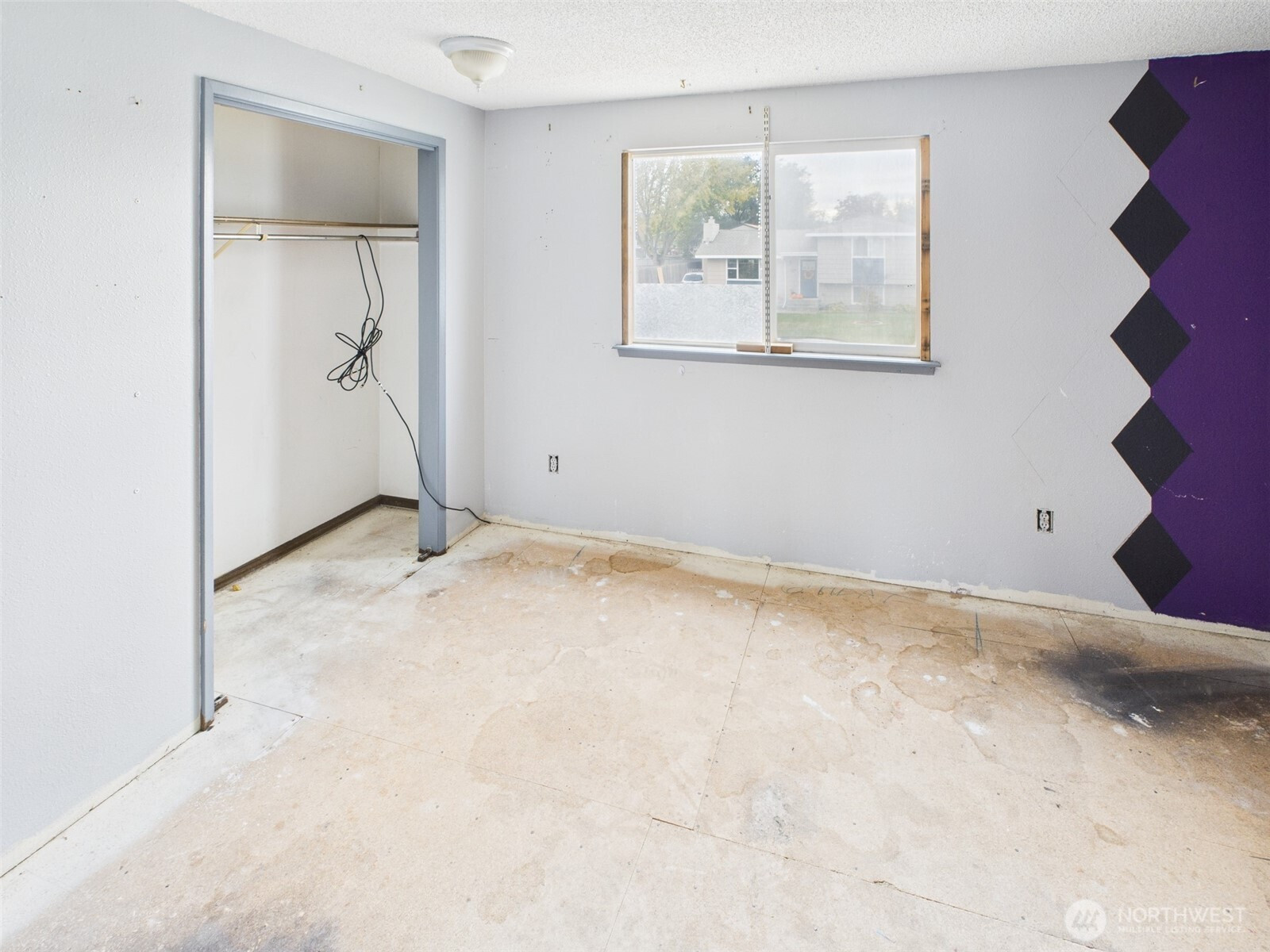 4219 E Carlisle Avenue, Spokane, WA 99217