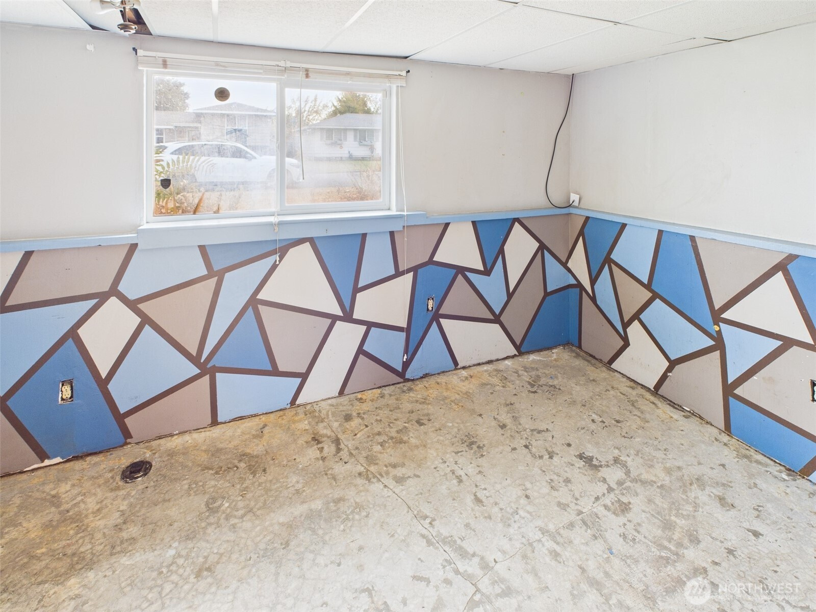 4219 E Carlisle Avenue, Spokane, WA 99217