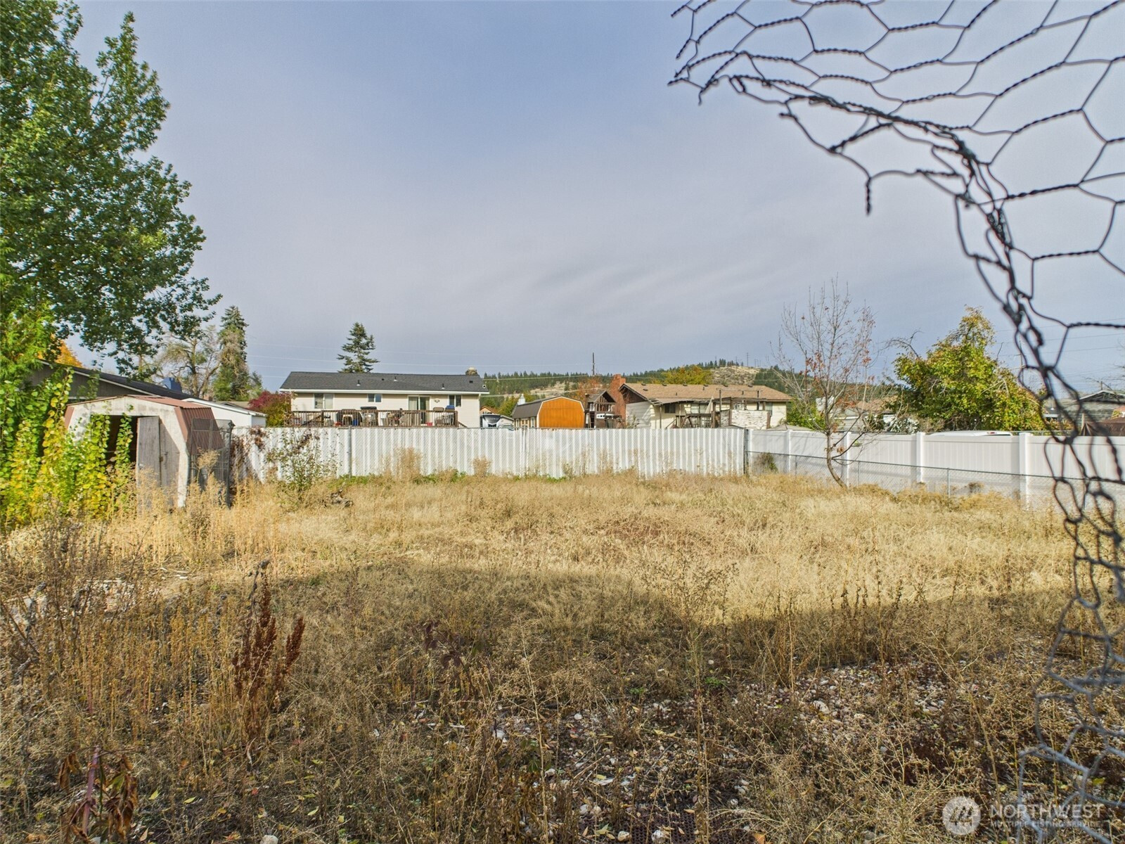 4219 E Carlisle Avenue, Spokane, WA 99217