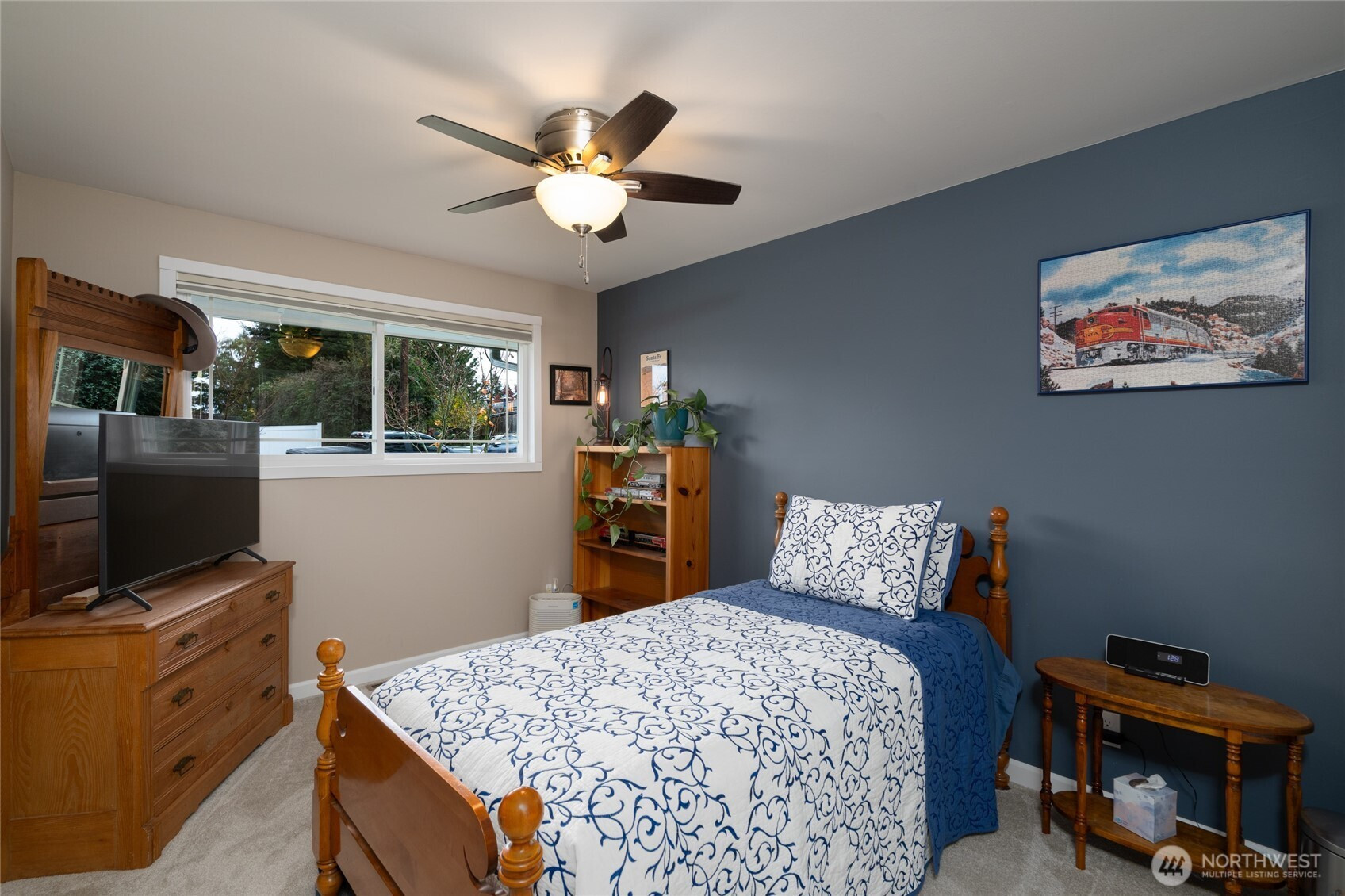 2304 E Avenue, Anacortes, WA 98221