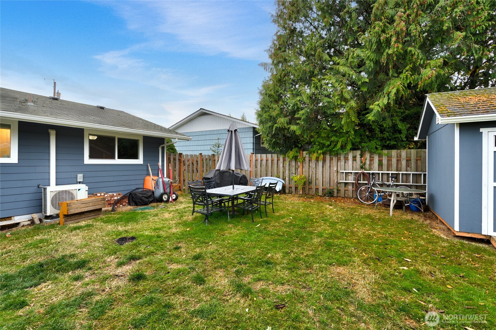 2304 E Avenue, Anacortes, WA 98221