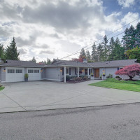 8711 NE 11th Street, Medina, WA 98039
