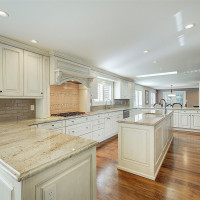 8711 NE 11th Street, Medina, WA 98039