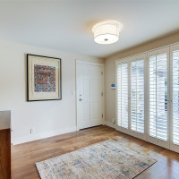 8711 NE 11th Street, Medina, WA 98039