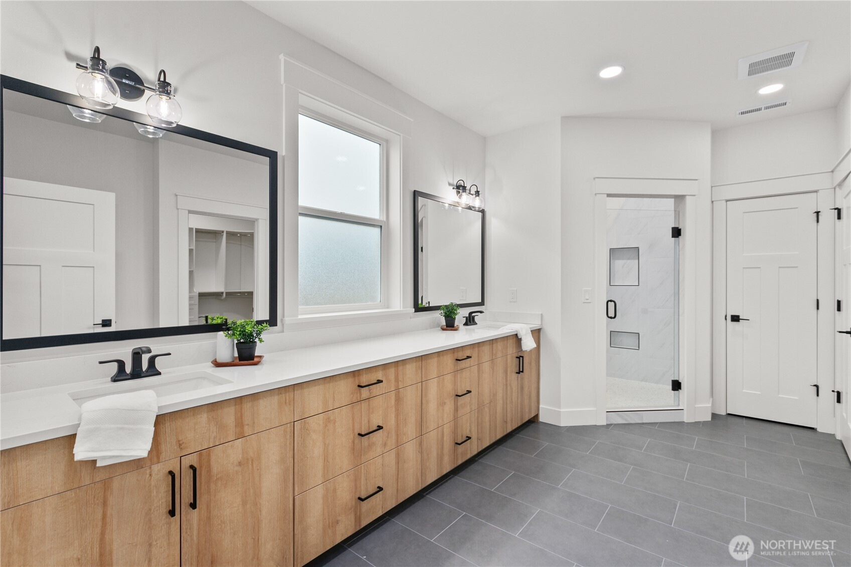 1095 Terrace Drive, Lynden, WA 98264