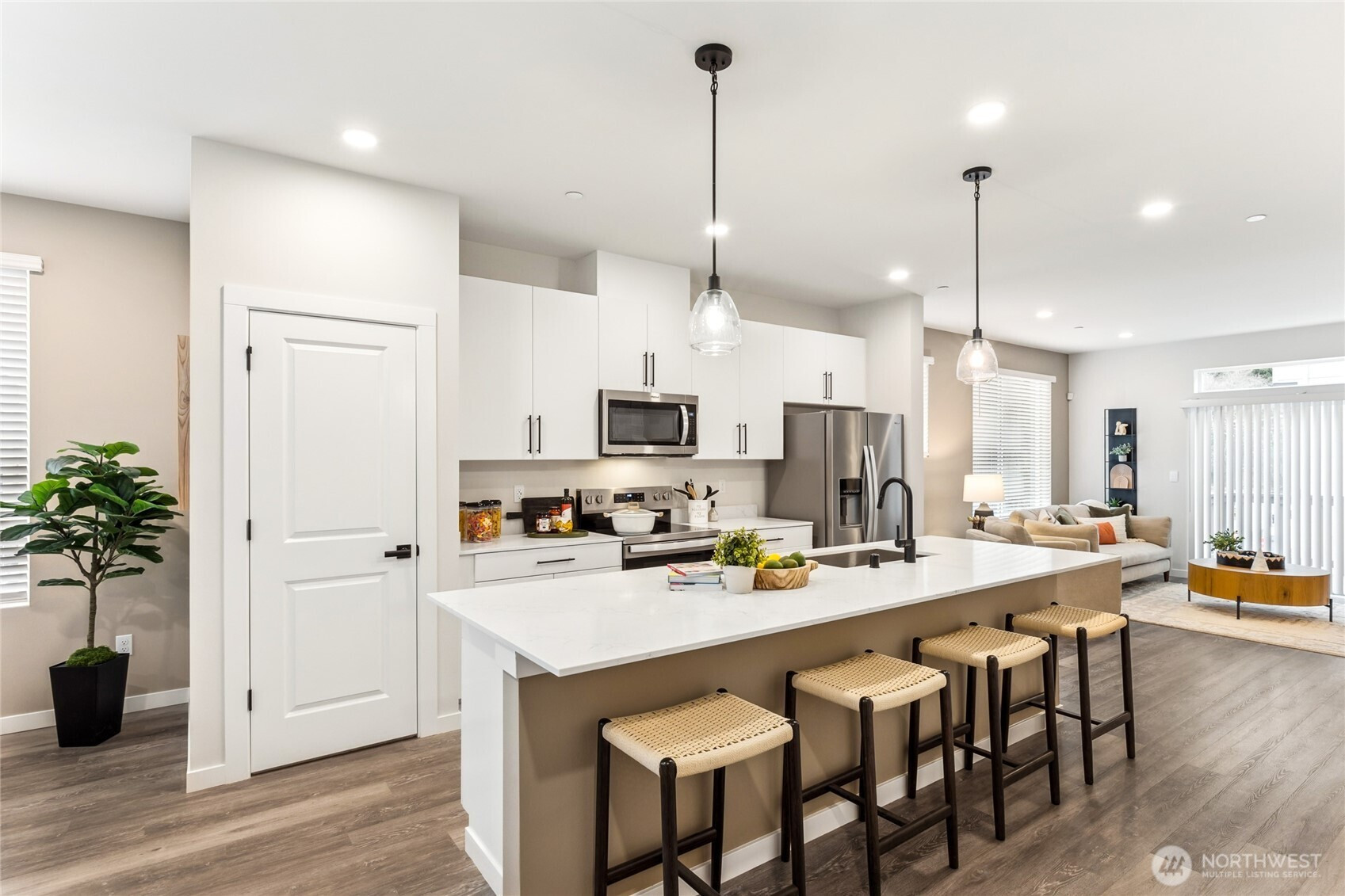 16111 36th Avenue W, Lynnwood, WA 98087