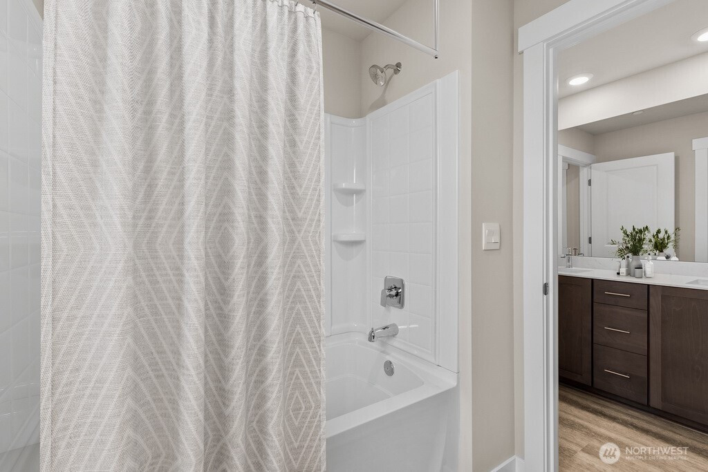 11567 SE 84th Street, Newcastle, WA 98056