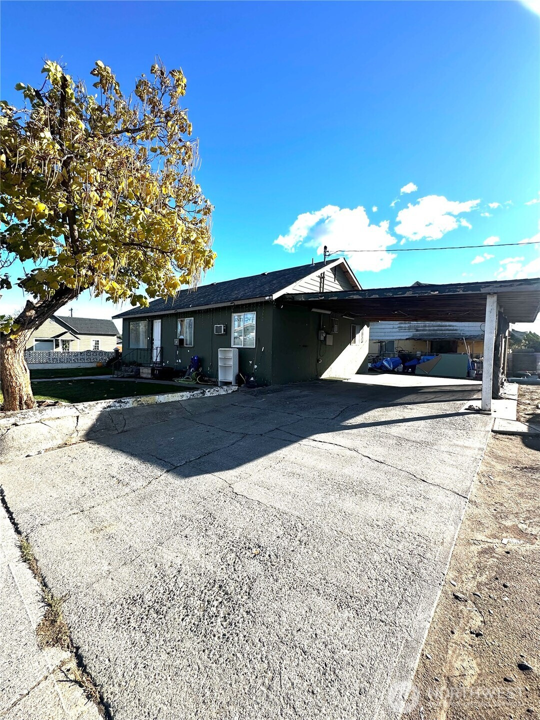 1004 W Rose Avenue, Moses Lake, WA 98837