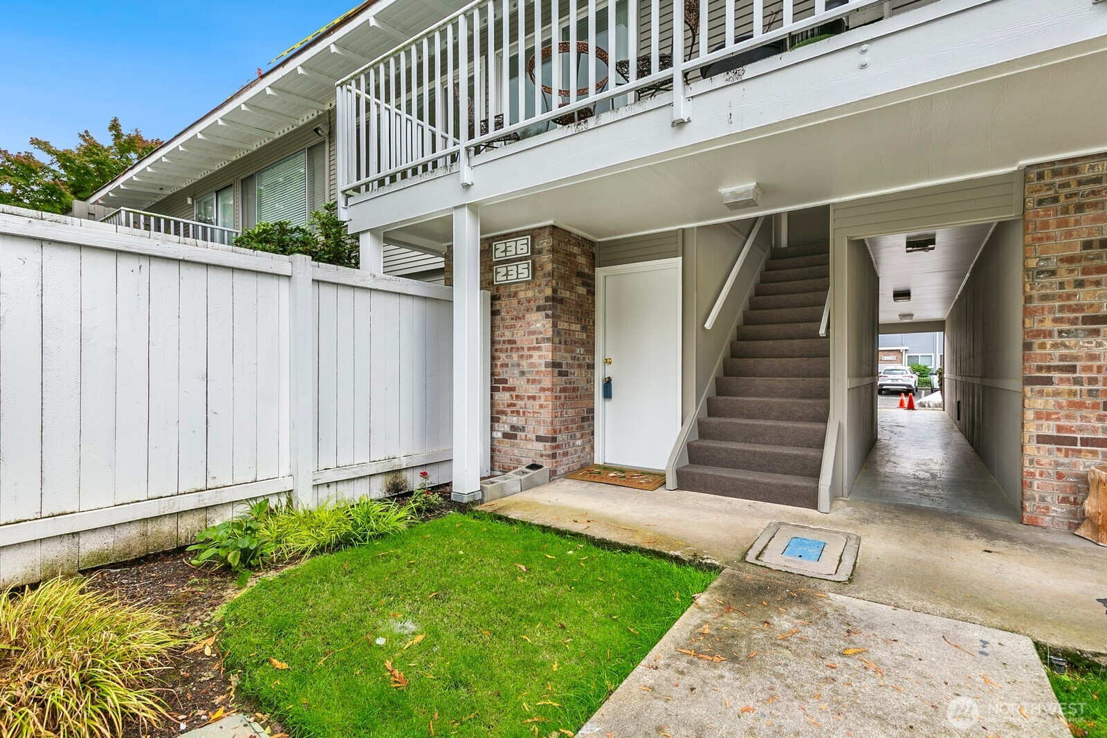 5722 122nd Place SE, Bellevue, WA 98006