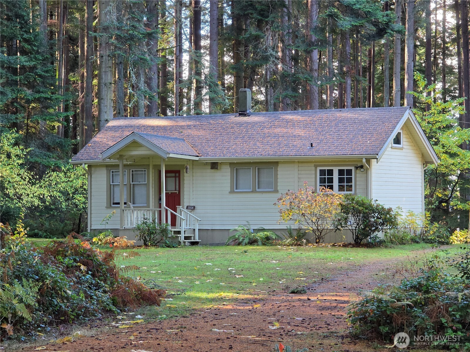 3306 S Camano Drive, Camano Island, WA 98282
