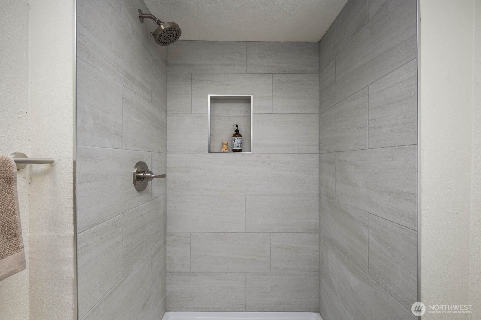 2903 Trevue Avenue SW, Tumwater, WA 98512