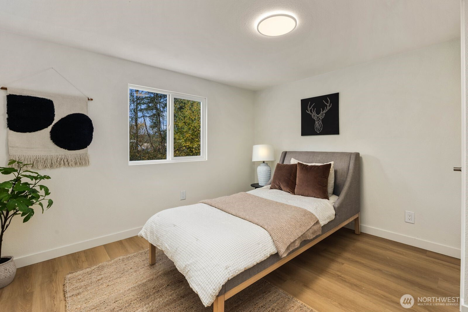 2903 Trevue Avenue SW, Tumwater, WA 98512