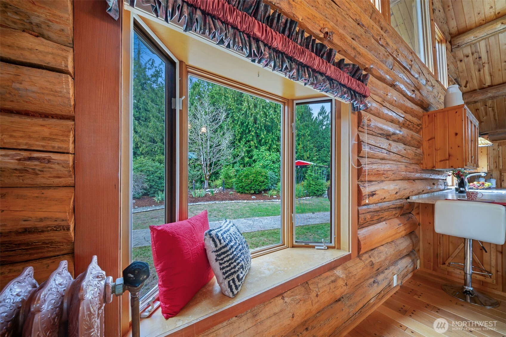 5515 Puget Road NE, Olympia, WA 98516