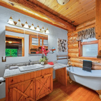 5515 Puget Road NE, Olympia, WA 98516