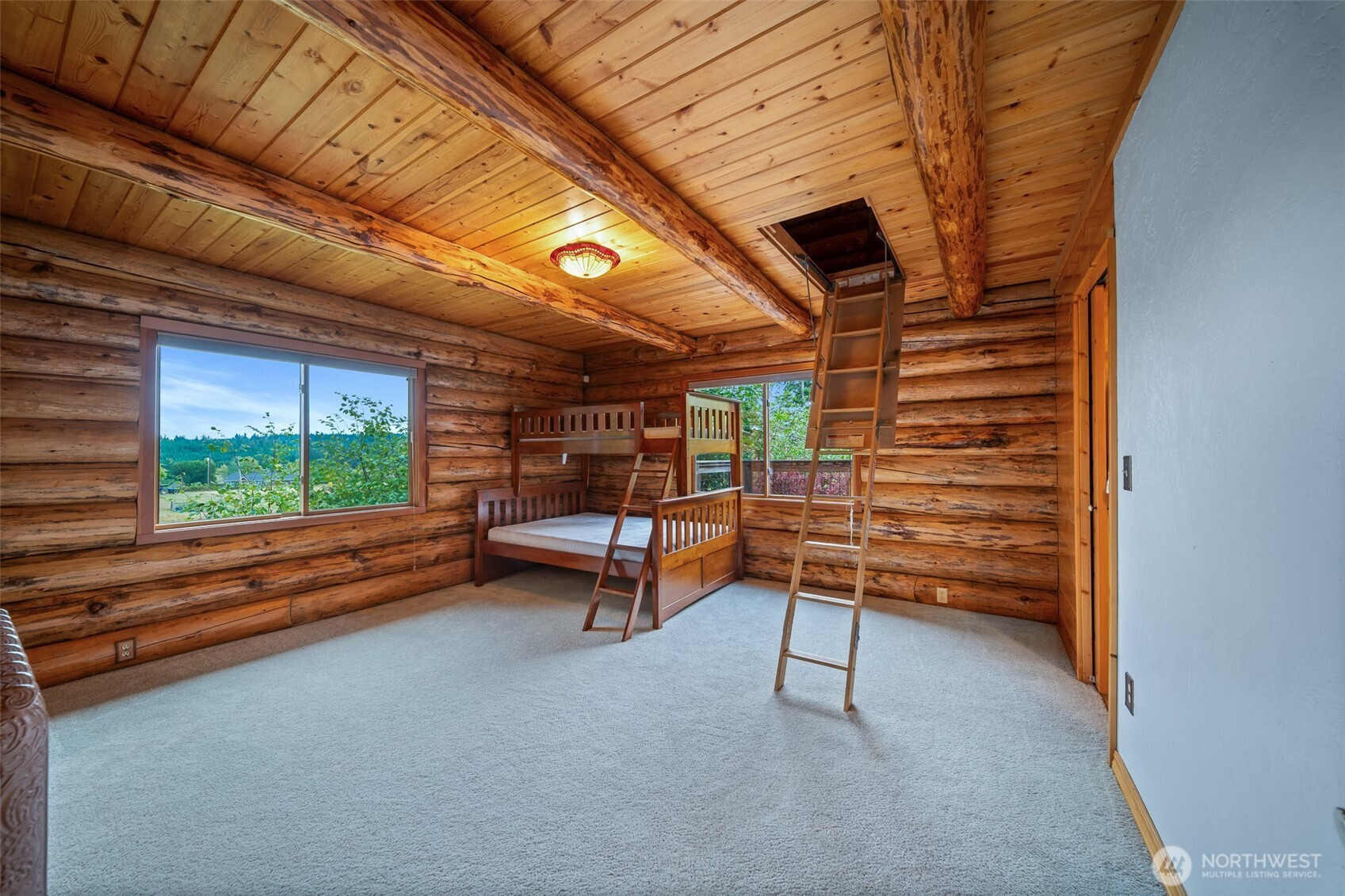 5515 Puget Road NE, Olympia, WA 98516