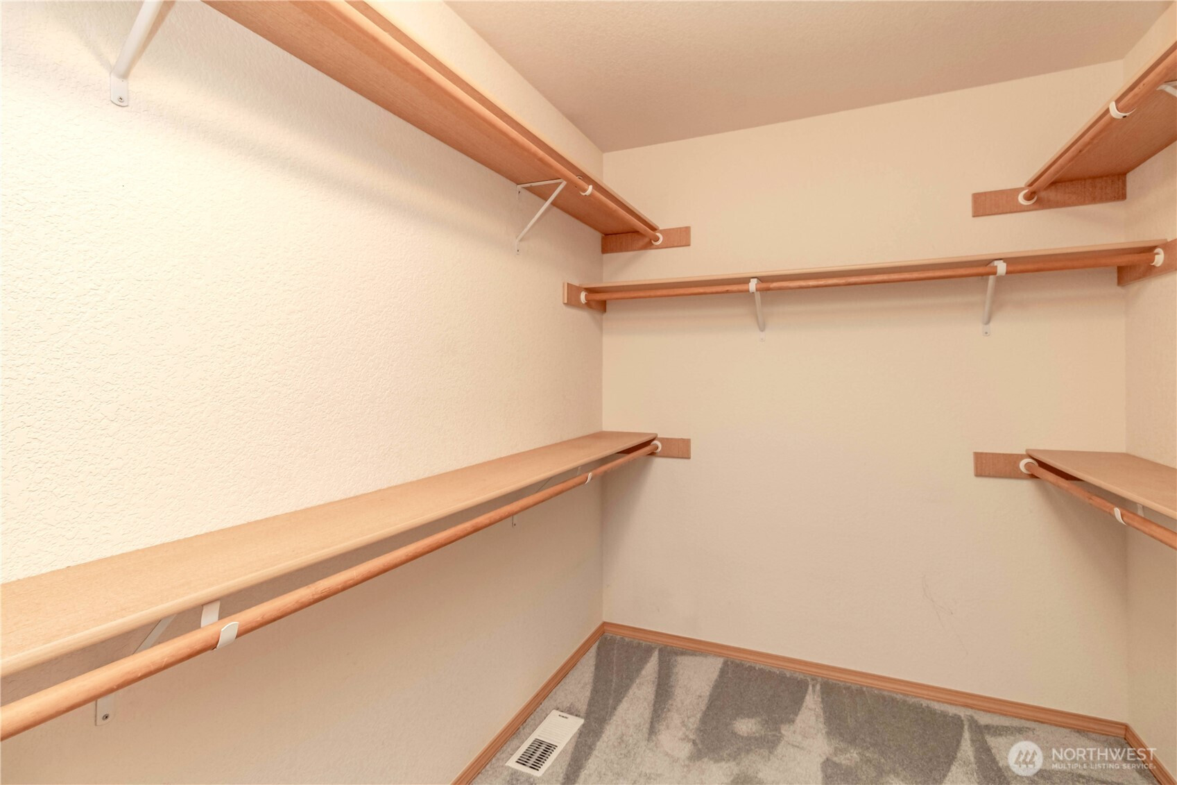 4127 Galena Street SE, Lacey, WA 98503