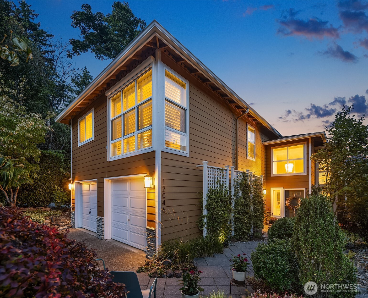 12046 89th Place NE, Kirkland, WA 98034