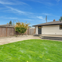 1128 Lenore Drive, Tacoma, WA 98406