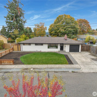 1128 Lenore Drive, Tacoma, WA 98406