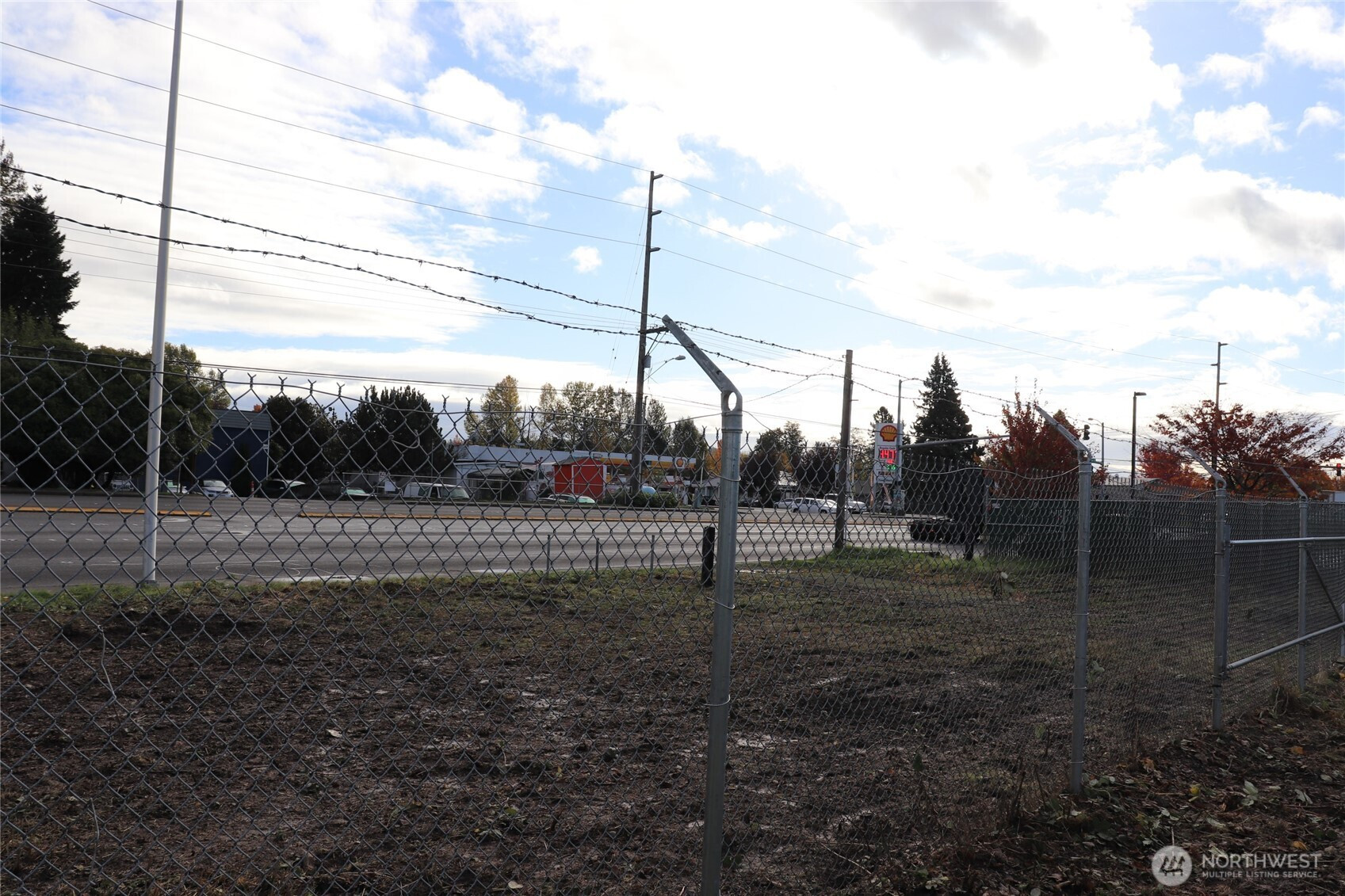 23809 West Valley Hwy S, Kent, WA 98032