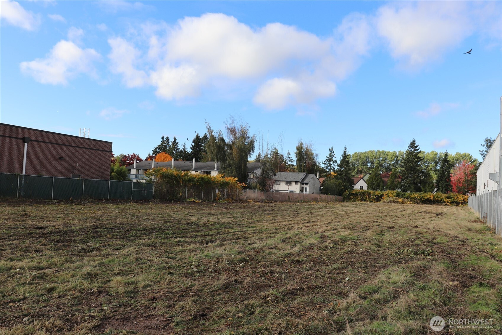 23809 West Valley Hwy S, Kent, WA 98032