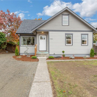 7905 33rd Street W, University Place, WA 98466