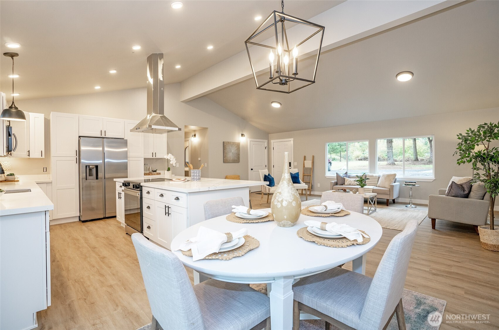 19616 14th Street SW, Lakebay, WA 98349