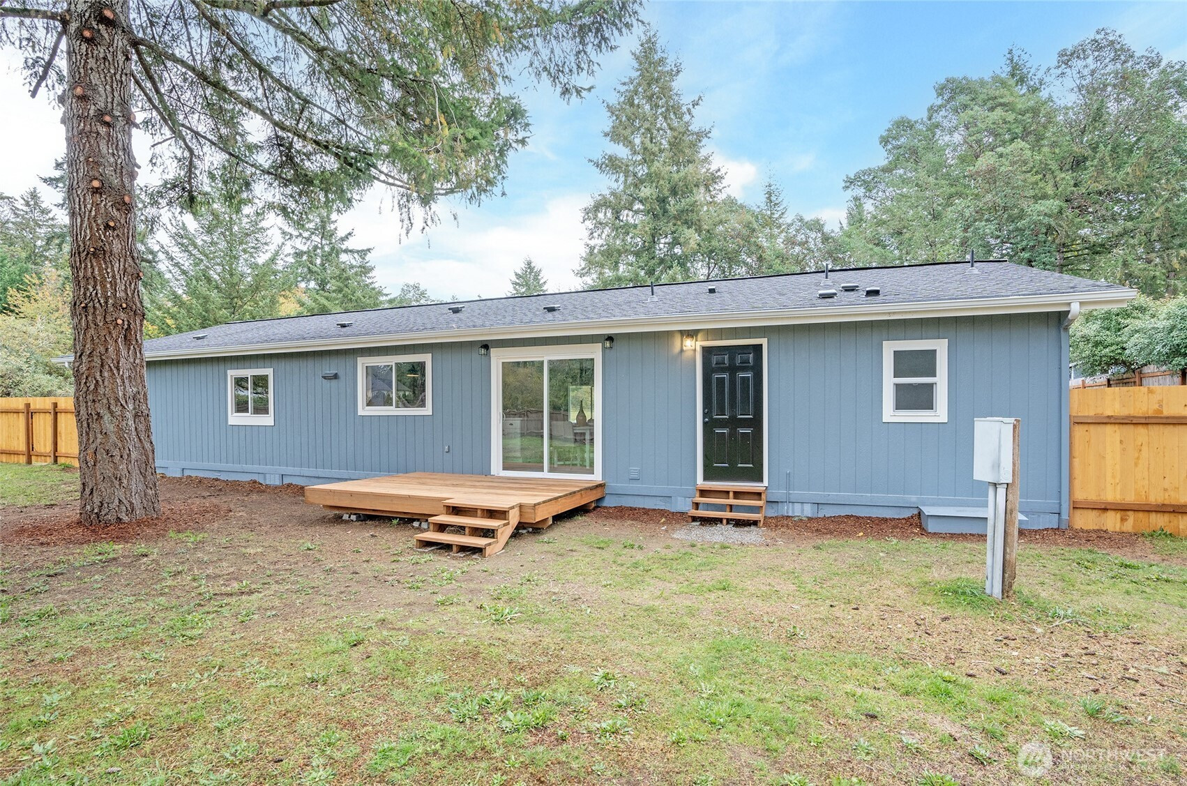 19616 14th Street SW, Lakebay, WA 98349