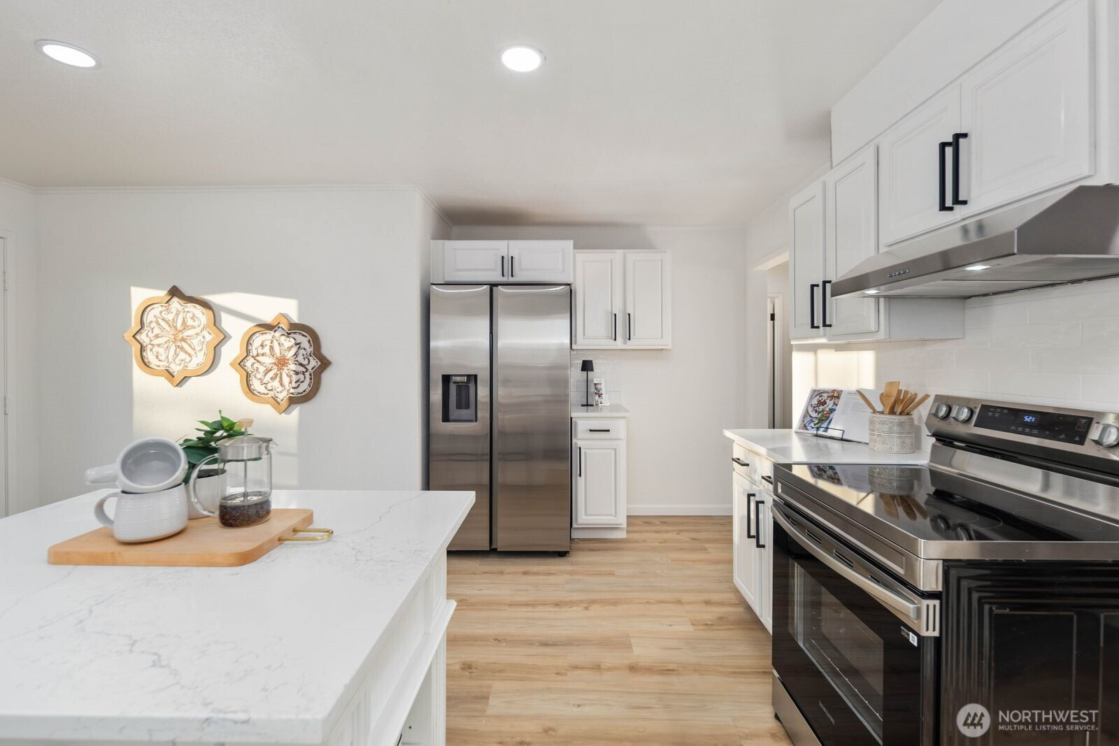 1011 Ironsides Avenue, Bremerton, WA 98310