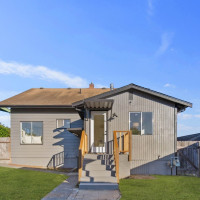 1011 Ironsides Avenue, Bremerton, WA 98310