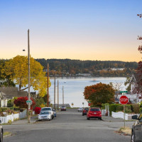 1011 Ironsides Avenue, Bremerton, WA 98310