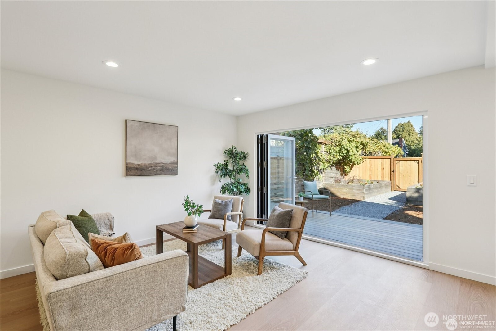 316 N 117th Street, Seattle, WA 98133