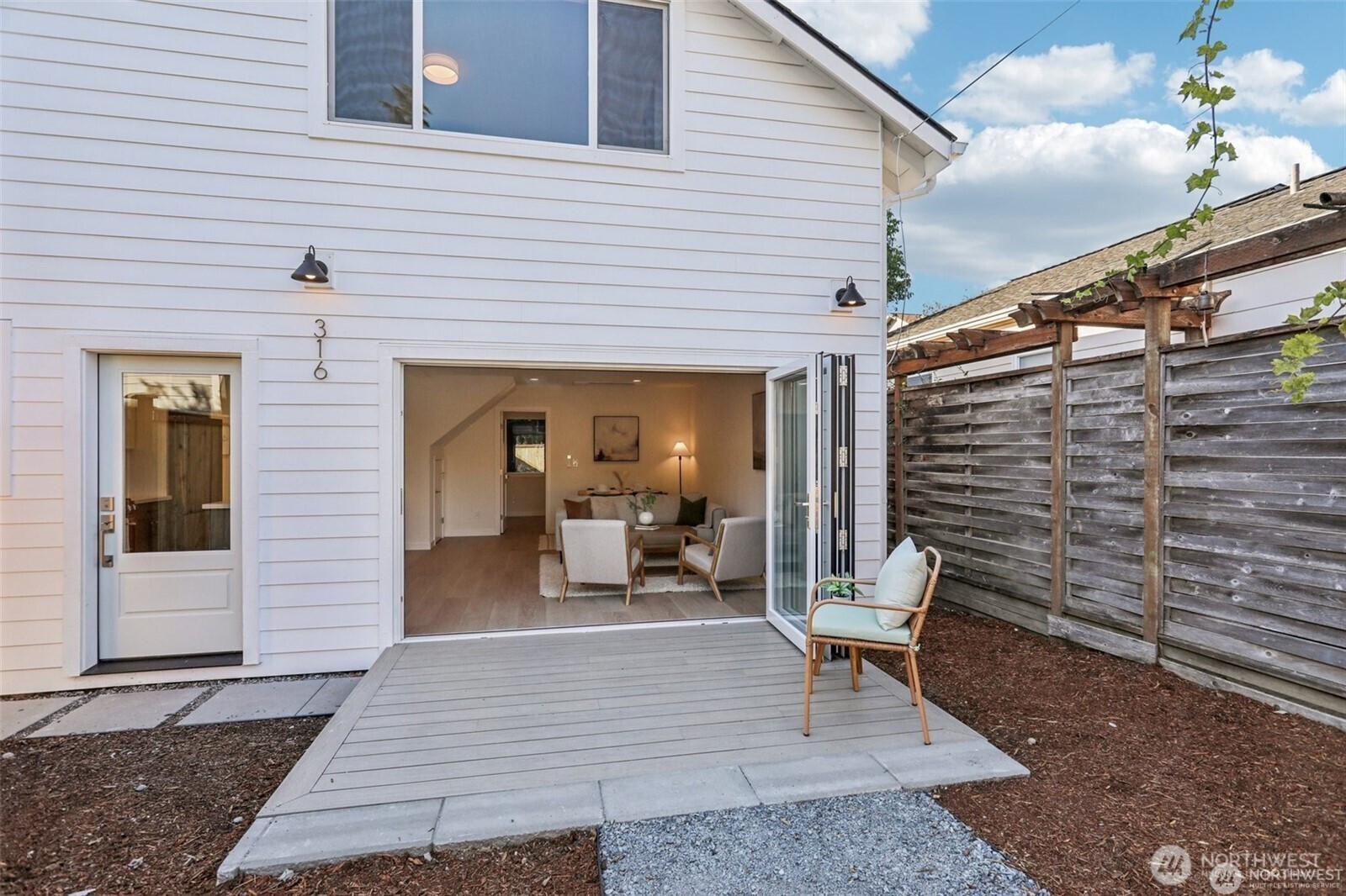 316 N 117th Street, Seattle, WA 98133