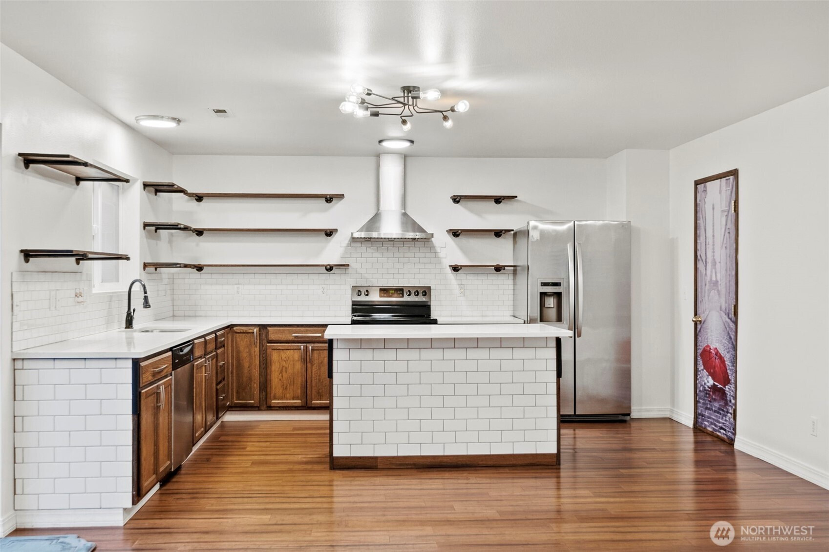 1827 E 43rd Street, Tacoma, WA 98404