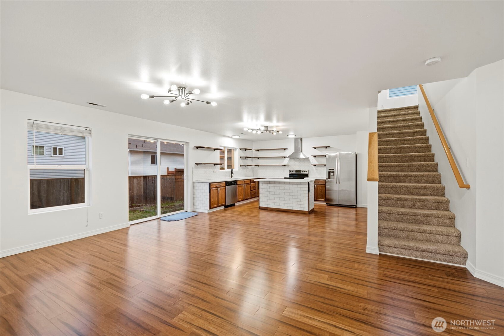 1827 E 43rd Street, Tacoma, WA 98404