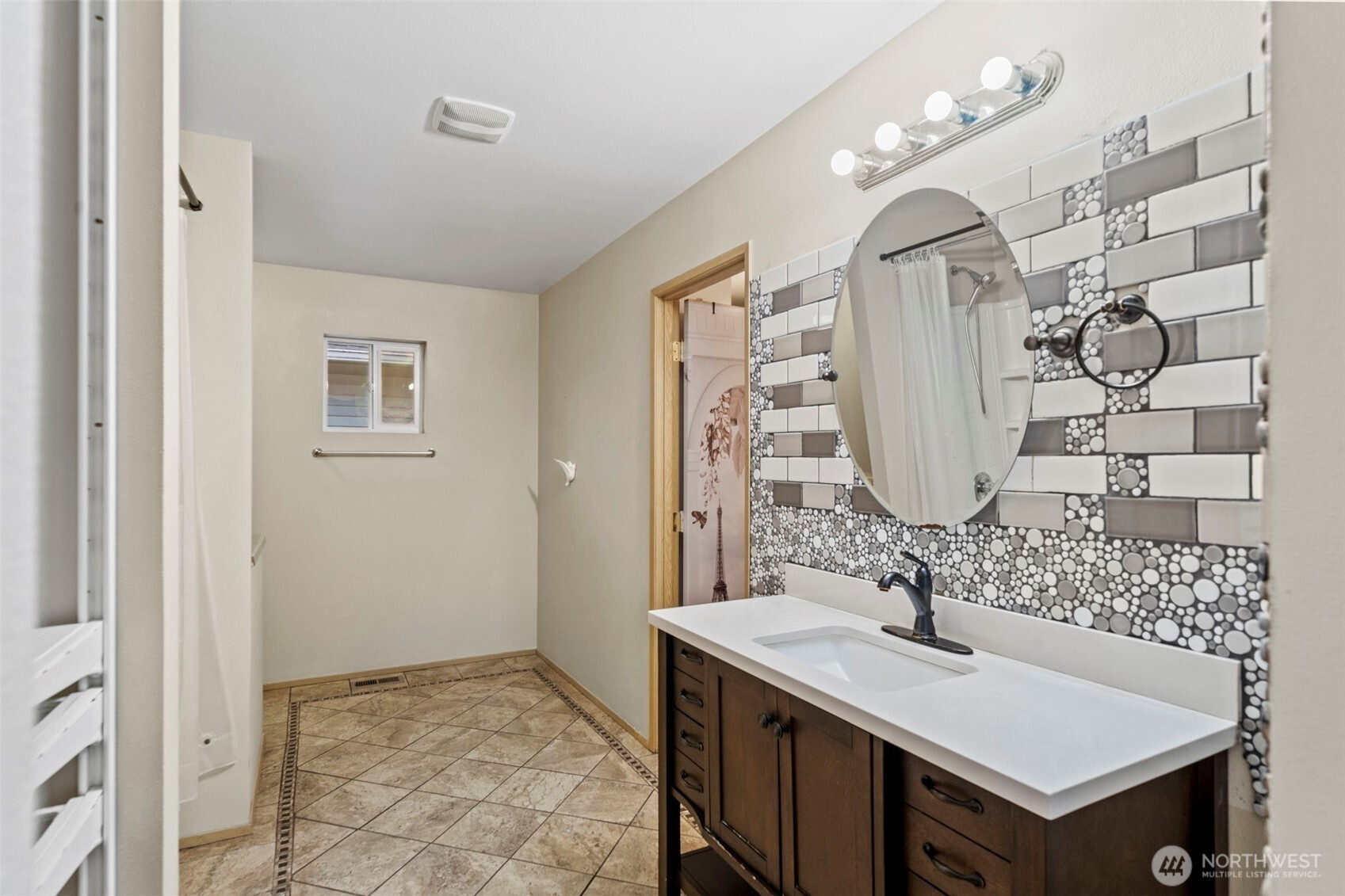 1827 E 43rd Street, Tacoma, WA 98404