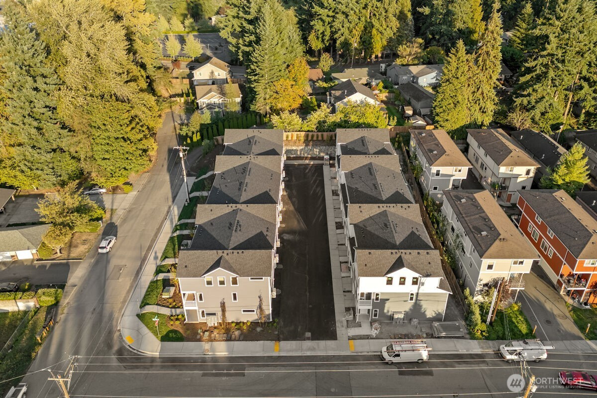 7025 Rainier Drive, Everett, WA 98203