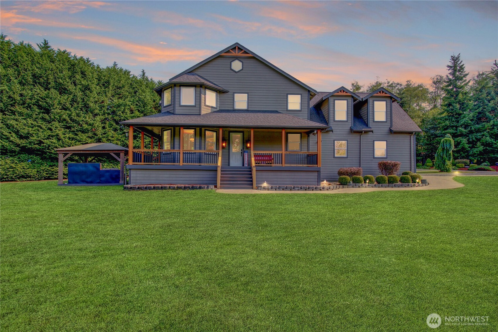 5 Maplewood Lane, Bow, WA 98232