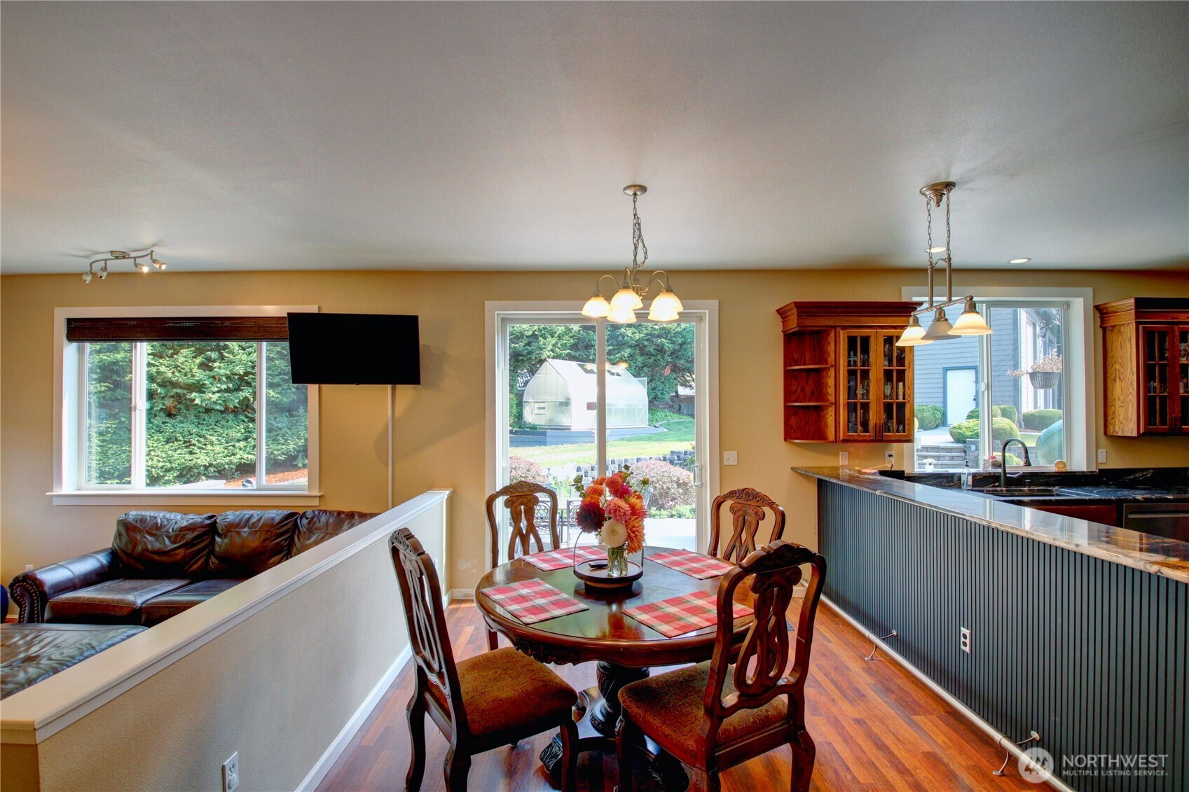 5 Maplewood Lane, Bow, WA 98232