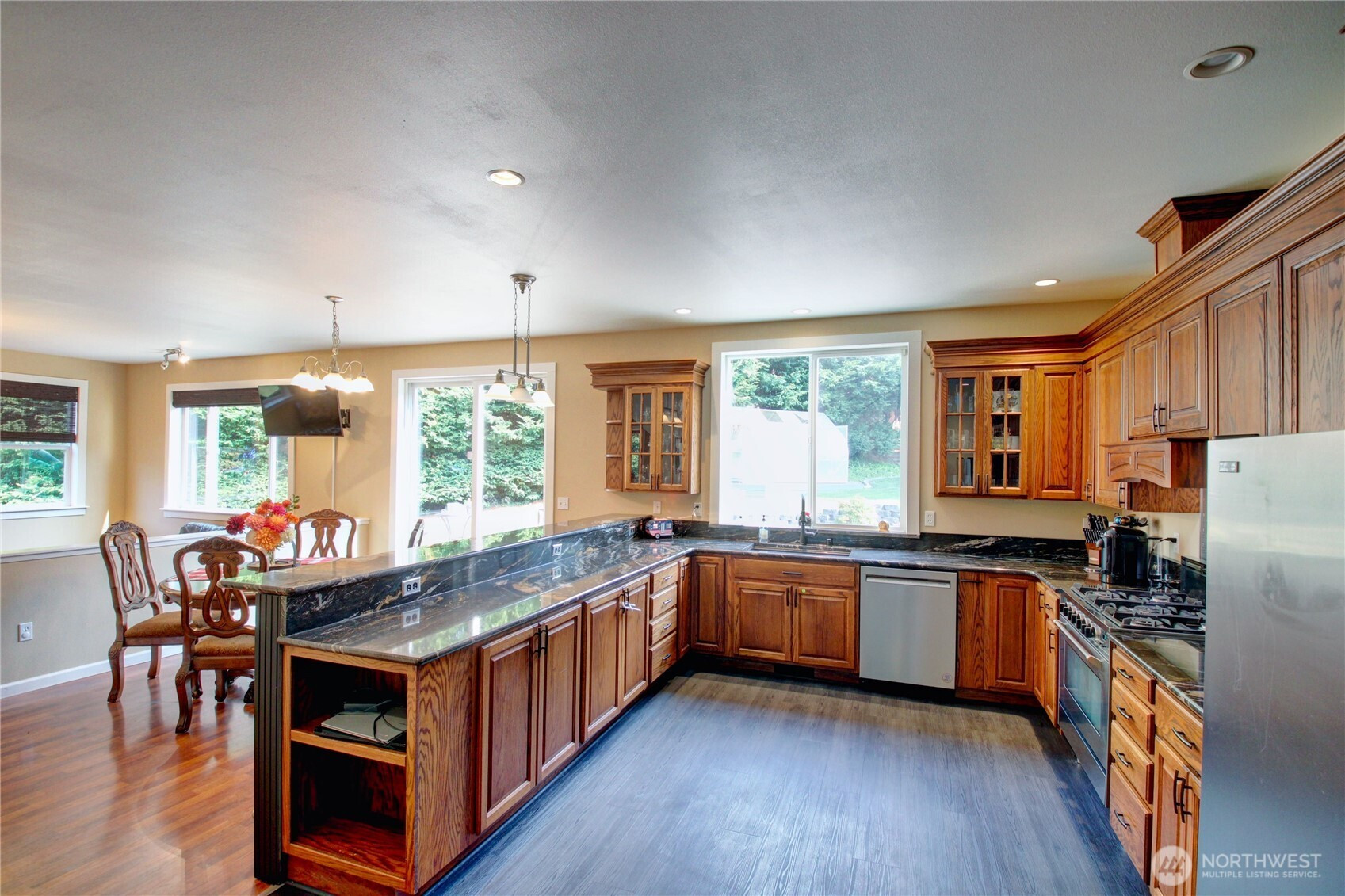 5 Maplewood Lane, Bow, WA 98232