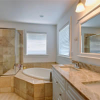 5 Maplewood Lane, Bow, WA 98232