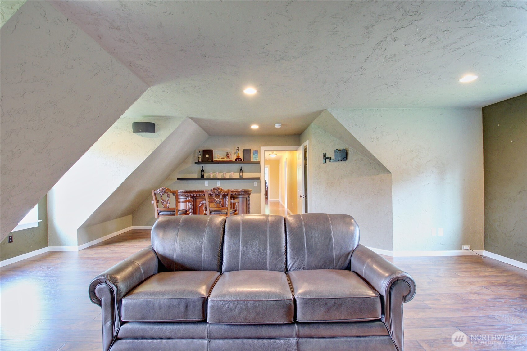 5 Maplewood Lane, Bow, WA 98232