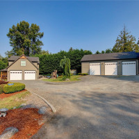 5 Maplewood Lane, Bow, WA 98232